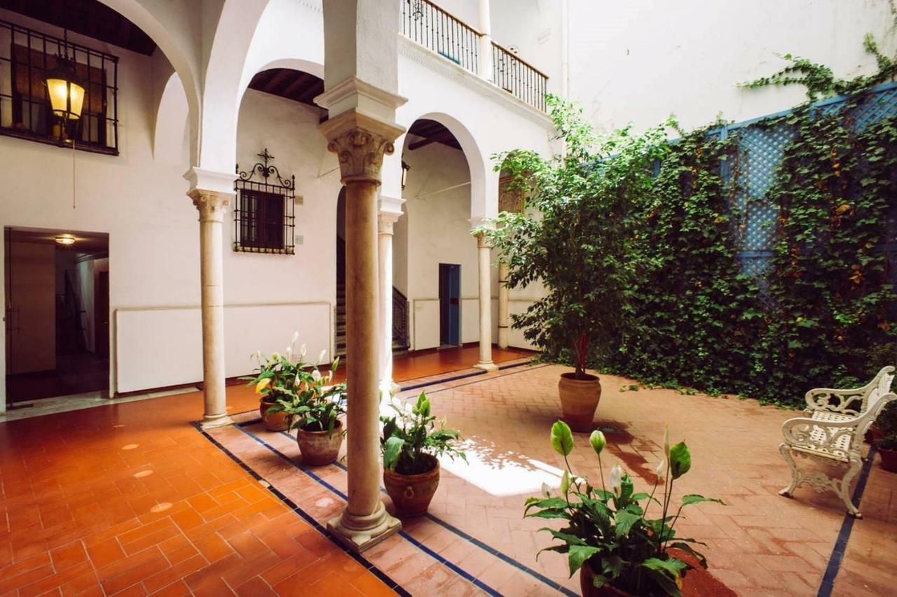 A4 Centro De Sevilla Catedral Santa Cruz Parking Privado Opcional Exterior photo